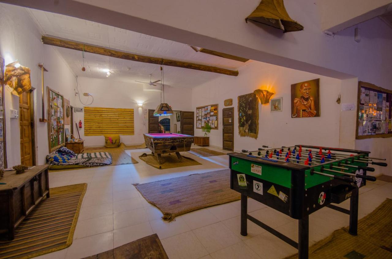 Distant Relatives Ecolodge & Backpackers Kilifi Exterior photo